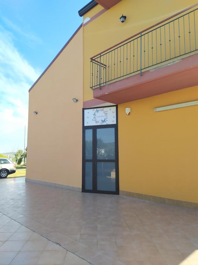 Rainbow Apartment Scordia المظهر الخارجي الصورة